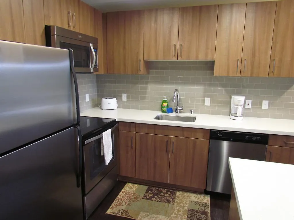 Walk To The Beach! Resort Style Apartment Marina del Rey United States